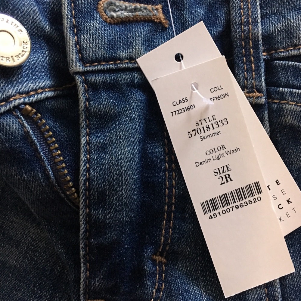Jeans - Picture 3 of 6